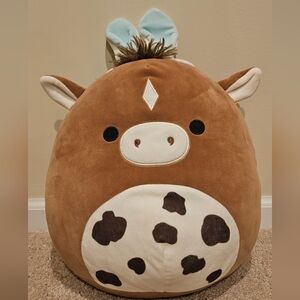 Harry the Horse Squishmellow